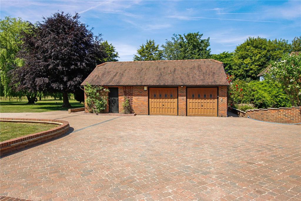 Double Garage