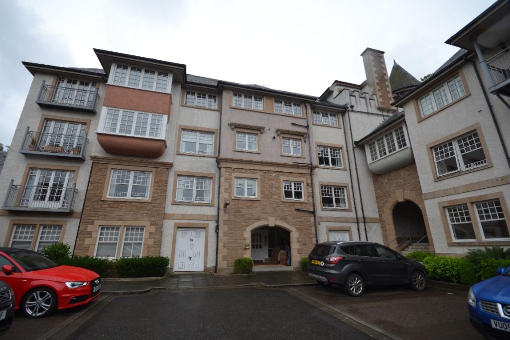 West Mill Bank, Colinton, Edinburgh, EH13 3 bed flat £1,400 pcm (£323 pw)