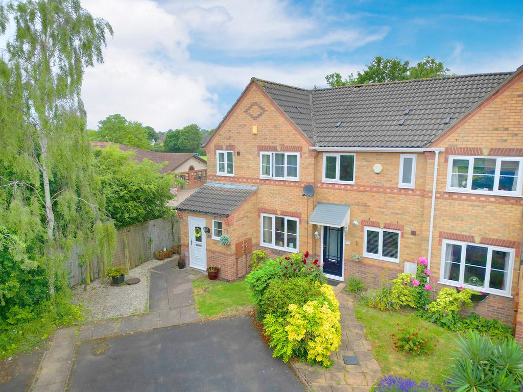 Haydock Close, Coventry, CV6 3 bed end of terrace house for sale £230,000