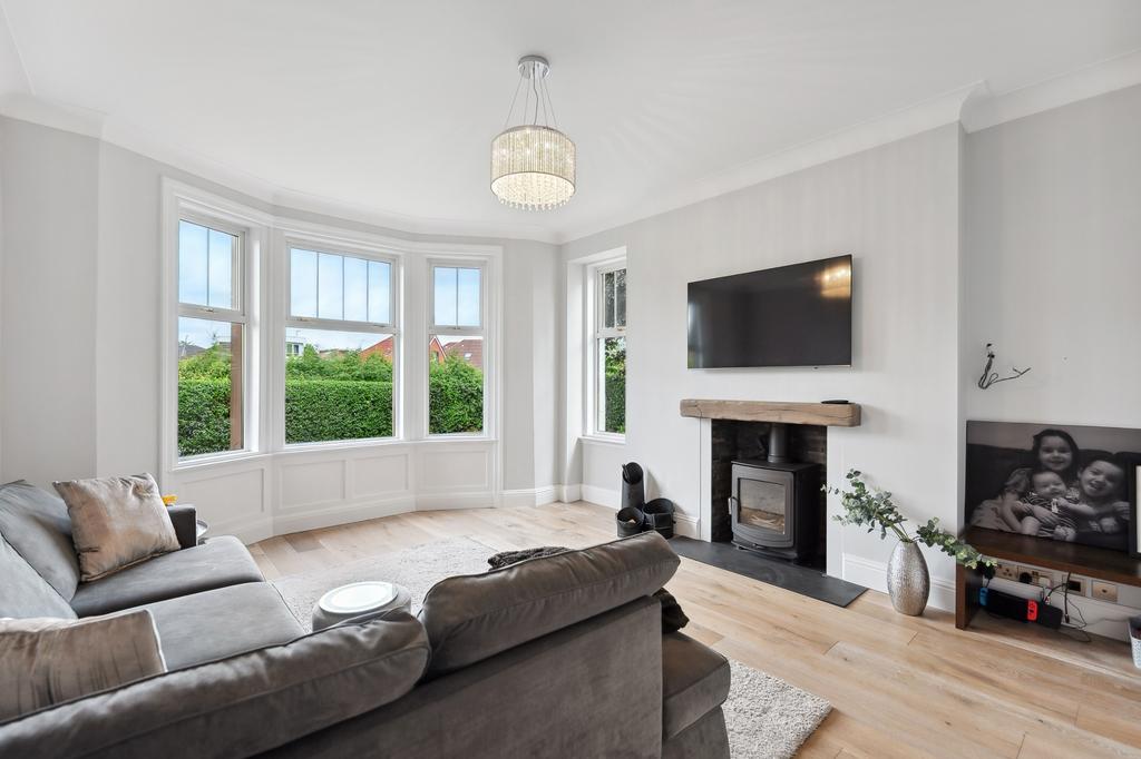 MacFarlane Road, Bearsden, East... 4 bed end of terrace house £450,000