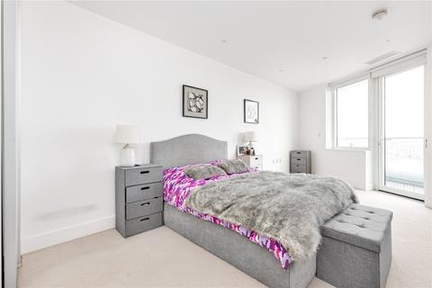 2 bedroom flat to rent, Lombard Wharf, 12 Lombard Road, London