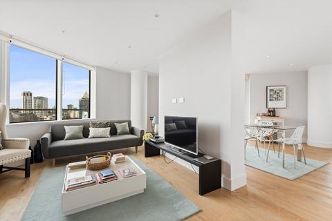 2 bedroom flat to rent, Lombard Wharf, 12 Lombard Road, London