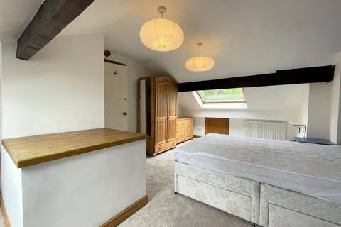 4 bedroom end of terrace house to rent, Victoria Road, Headingley, Leeds, LS6