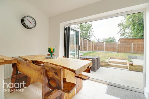 1 Regal Close, Chelmsford, CM2 9RJ