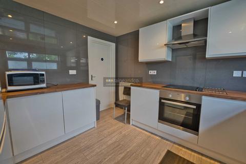 undefined, Travellers Lane, Hatfield