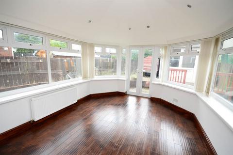 30 Aycliffe Crescent, Gateshead, NE9 7DD