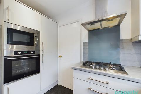 40 Pinewood Walk, Strathaven, ML10 6UL
