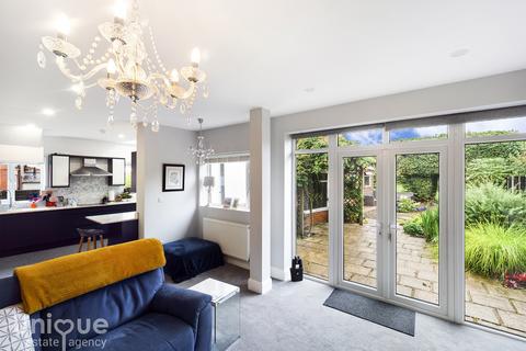 270 Blackpool Road, Poulton-le-fylde, FY6 7QU