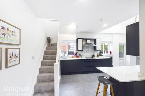 270 Blackpool Road, Poulton-le-fylde, FY6 7QU