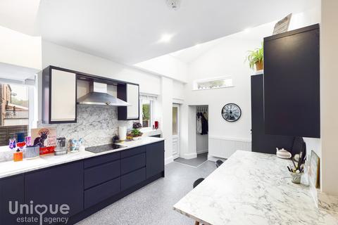 270 Blackpool Road, Poulton-le-fylde, FY6 7QU