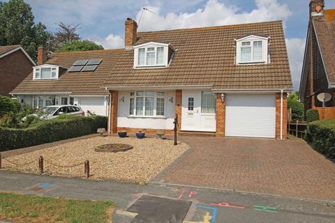 3 bedroom detached house for sale, Shortlands Close, Eastbourne, BN22 0JE
