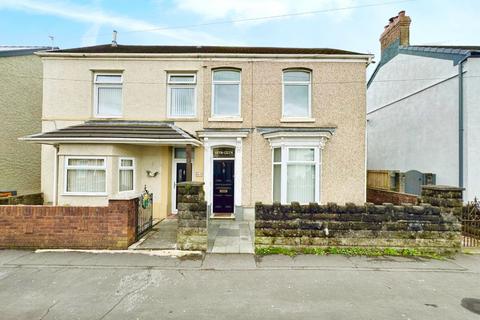 38 Bolgoed Road, Pontarddulais, Swansea, SA4 8JF