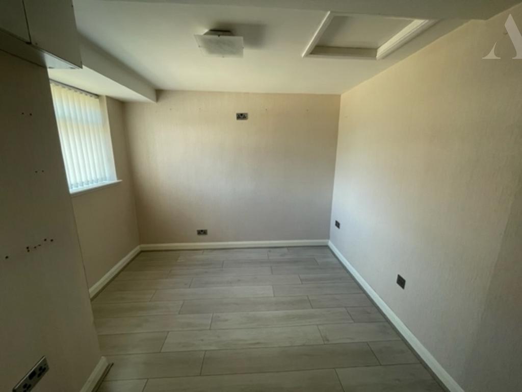 17 collingboune rec 3