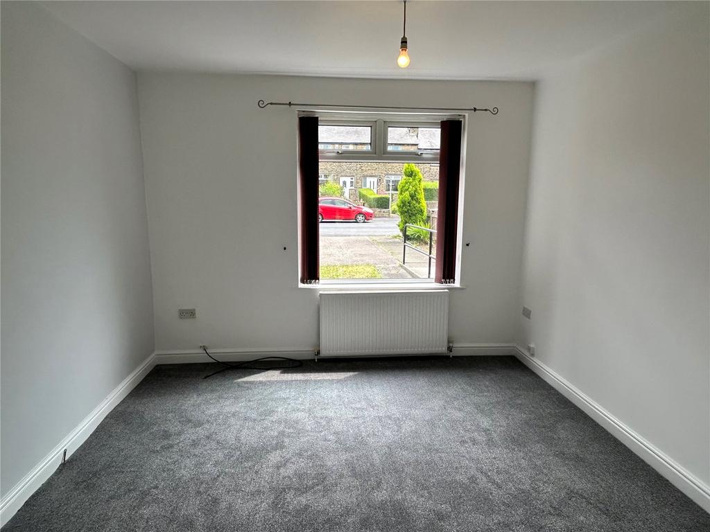 Tyersal Terrace, Tyersal, Bradford, BD4 3 bed terraced house for sale