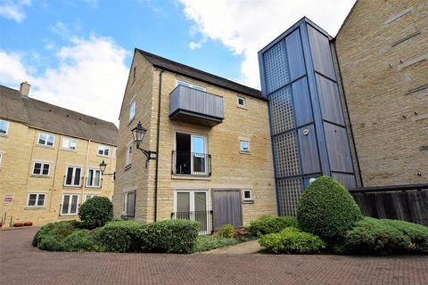 2 bedroom flat to rent, Riverside Place, Stamford, PE9