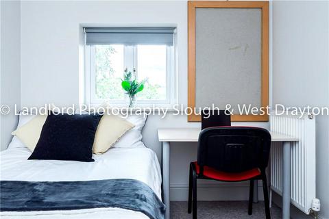 undefined, Broomfield, Guildford, Surrey, GU2