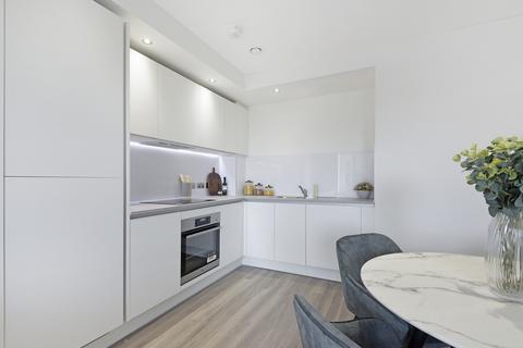 2 bedroom flat to rent, Thames Road, London E16