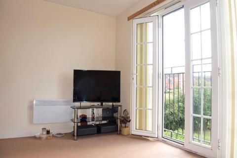 2 bedroom flat for sale, Birkby Close, Hamilton, Leicester, LE5