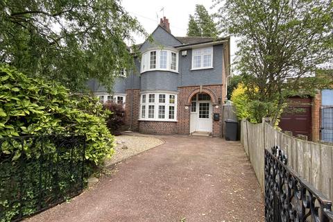 3 bedroom semi-detached house for sale - Humberstone Drive, Leicester, Leicestershire