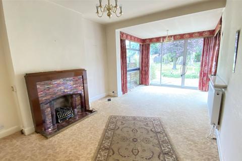 3 bedroom semi-detached house for sale - Humberstone Drive, Leicester, Leicestershire