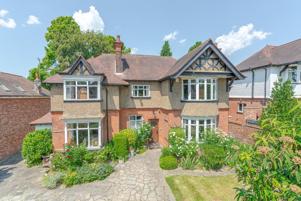 Royston Park Road, Hatch End 6 bed detached house for sale £1,800,000
