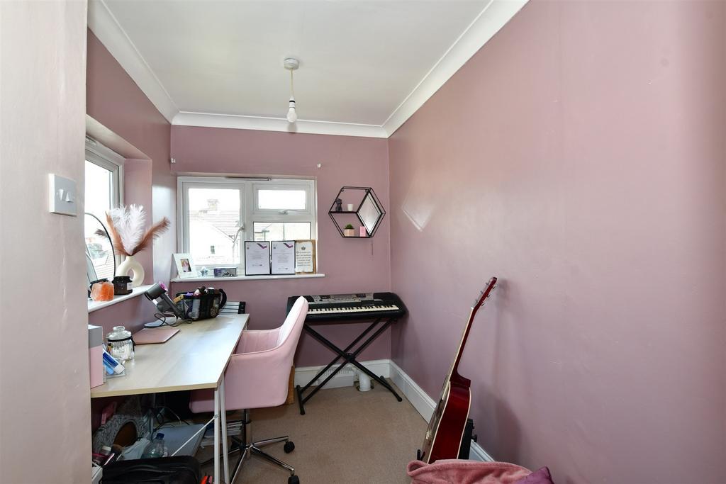 Dressing/Study Area