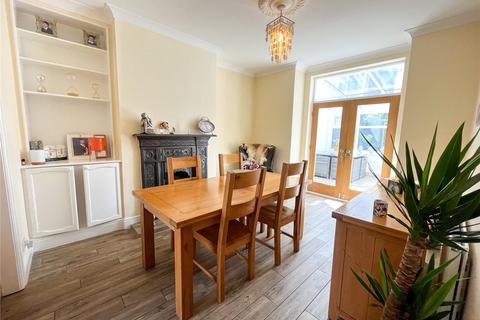 4 bedroom semi-detached house for sale, Droylsden Road, Audenshaw, Manchester, Greater Manchester, M34