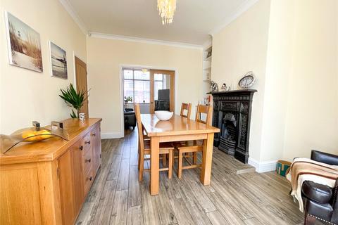 4 bedroom semi-detached house for sale, Droylsden Road, Audenshaw, Manchester, Greater Manchester, M34