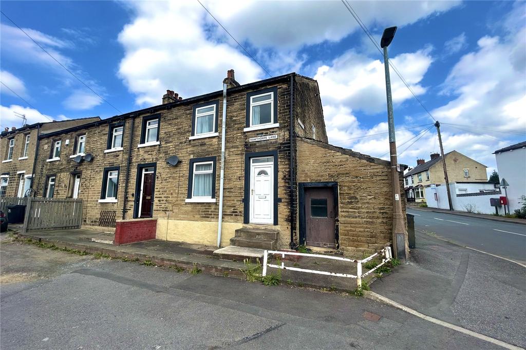 Rawthorpe Lane, Huddersfield, West Yorkshire, HD5 2 bed terraced house