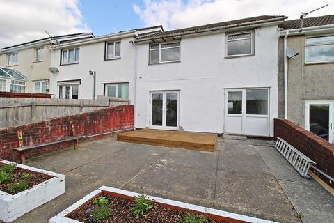 20 Bryngolau, Tonyrefail, Porth, CF39 8HW