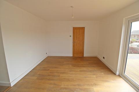 20 Bryngolau, Tonyrefail, Porth, CF39 8HW