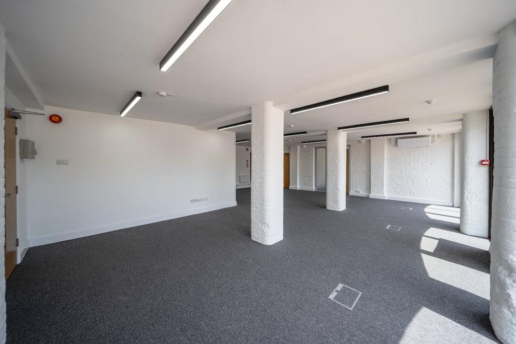 The Granary Fareham Internal 18.jpg