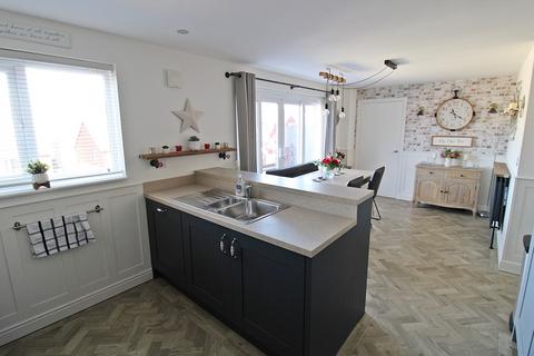 22 Parc Dan Y Bryn, Tonyrefail, Porth, CF39 8JS