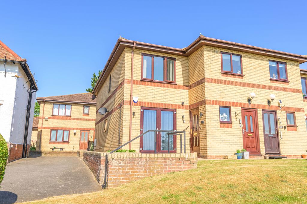 Seacroft Esplanade, Skegness PE25 2 bed flat £149,950