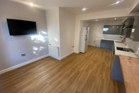 5 bedroom apartment to rent - 59a High Road, Beeston, Nottingham, Nottinghamshire, NG9