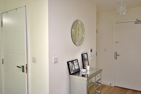 Studio for sale, Merriam Close, Larkshall Road, Highams Park, London. E4 9JQ