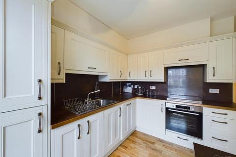 2 bedroom flat to rent, Willowbrae Road, Willowbrae, Edinburgh, EH8