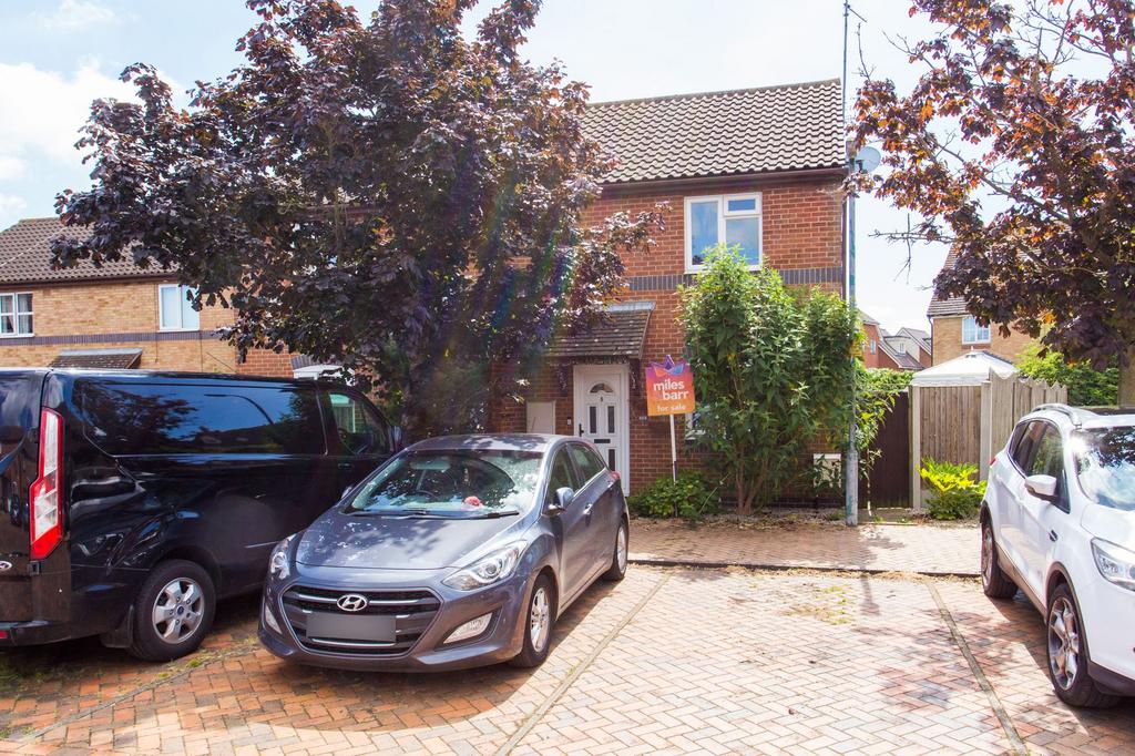 Maple Gardens, Hersden, CT3 2 bed semidetached house for sale £250,000