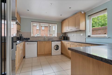 16 Sapperton, Werrington, Peterborough, PE4 5BS