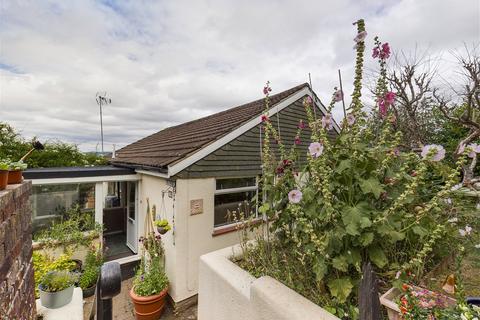 3 bedroom detached house for sale, Courtenay Road, Newton Abbot