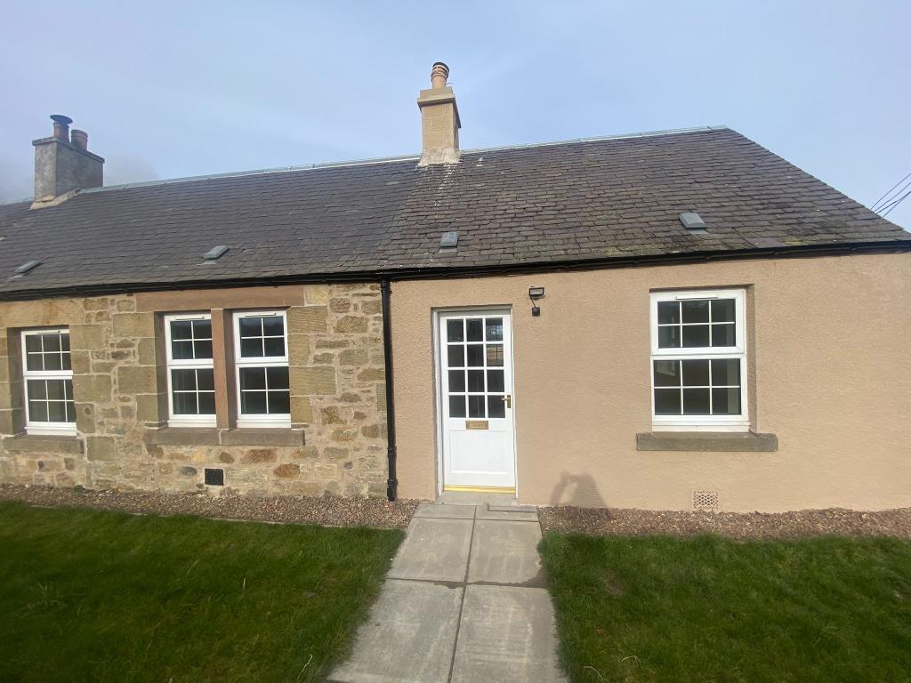 Cranstoun Estate, Dalkeith... 3 bed cottage £975 pcm (£225 pw)