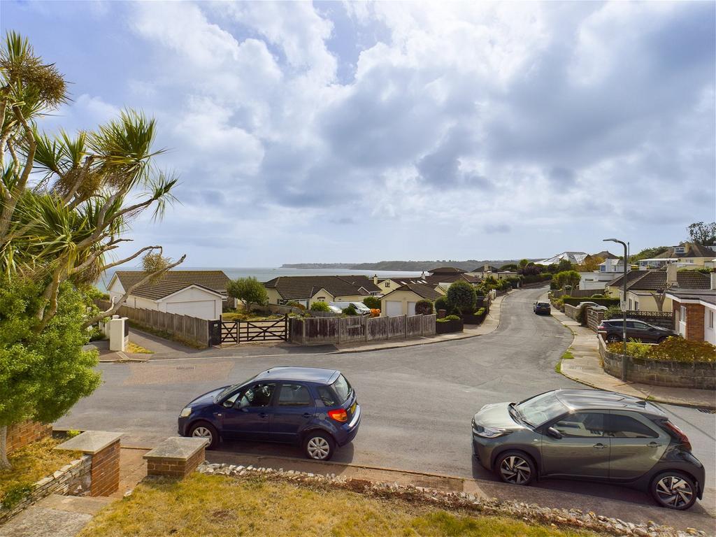 Oyster Bend, Paignton 4 bed detached bungalow for sale £500,000