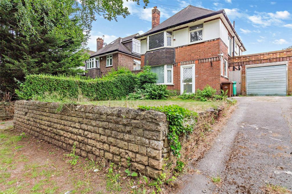 Russell Drive, Nottingham, Nottinghamshire, NG8 4 bed detached house
