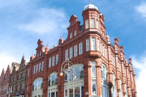 1 bed flat/apartment for rent in Harewood Street, Leeds, West Yorkshire, LS2