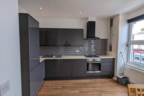 2 bedroom apartment to rent, Haydon Road,  Wimbledon,  SW19