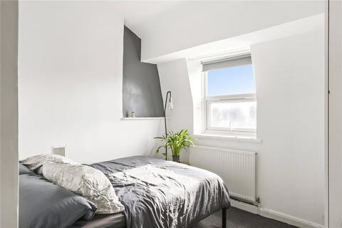 7 Goldsmith Road, London, W3 6PX