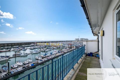 3 bedroom flat to rent, The Strand, Brighton, BN2