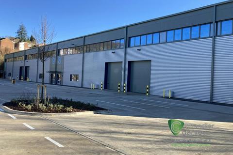 Industrial unit to rent, Chesham HP5