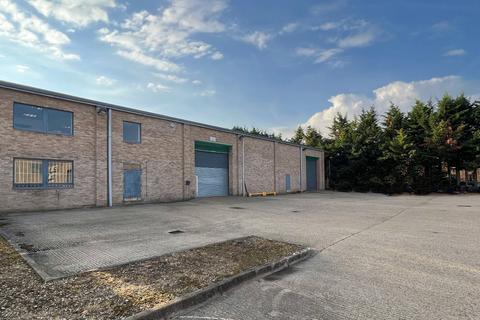 Industrial unit to rent, Marlow SL7