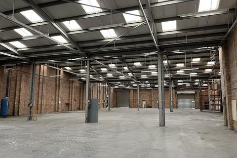 Industrial unit to rent, Marlow SL7